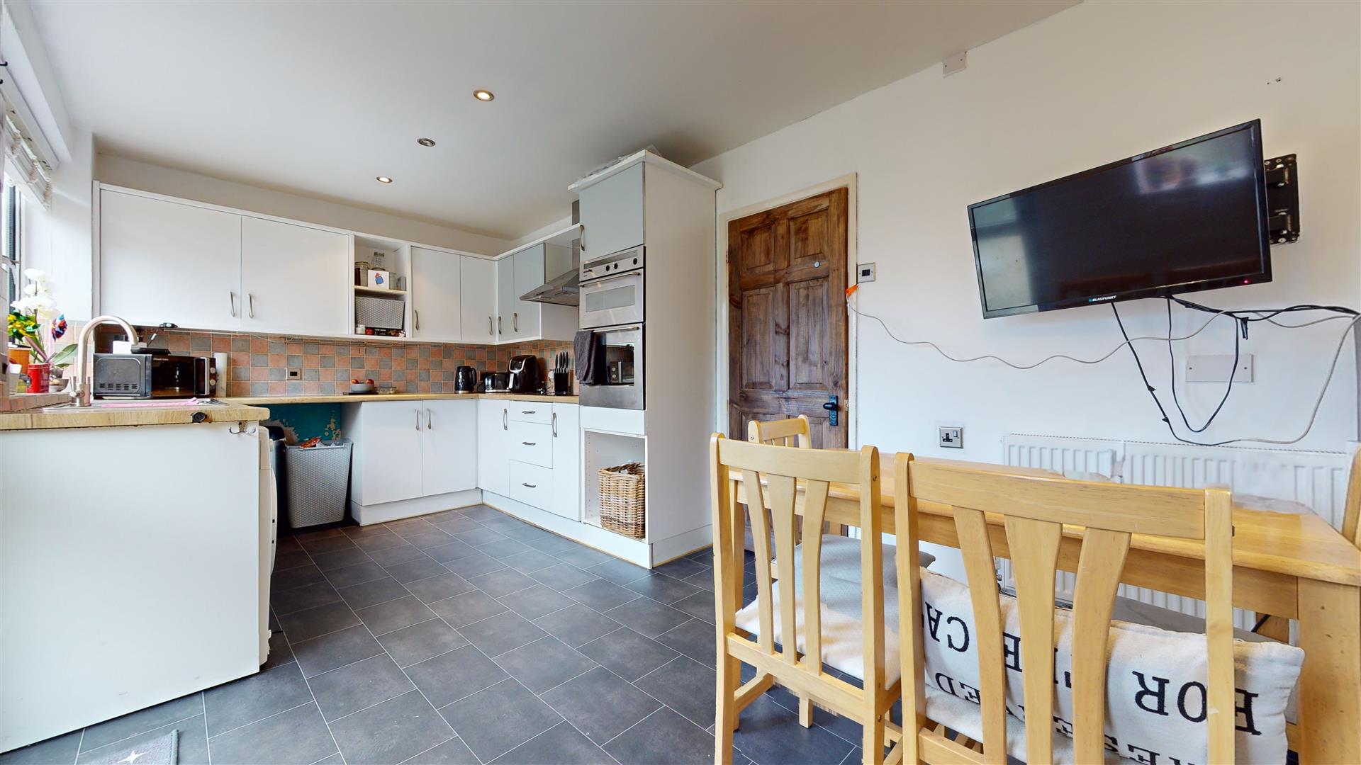 2 bed property in Ridgmont, Milton Keynes